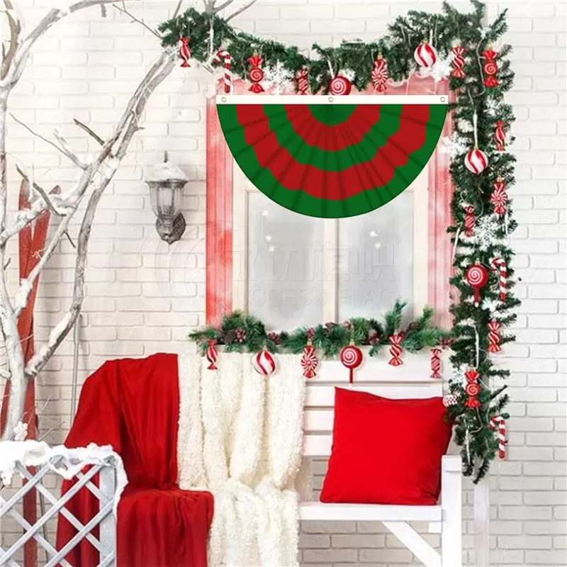 Holiday Pleated Fan Flags